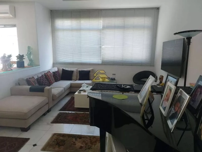 Cobertura, 3 quartos, 210 m² - Foto 2