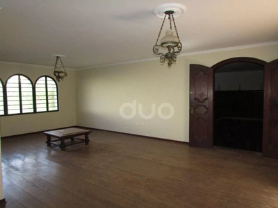 Casa, 4 quartos, 340 m² - Foto 1