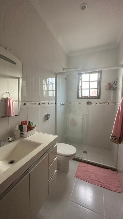 Casa, 5 quartos, 327 m² - Foto 4