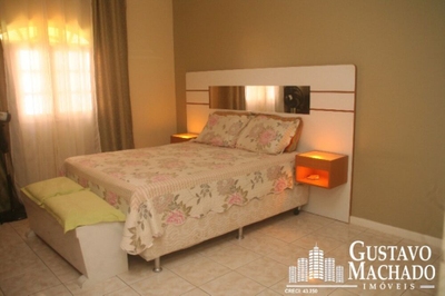 Casa, 4 quartos, 230 m² - Foto 2