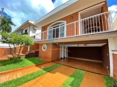 Sobrado, 3 quartos, 250 m² - Foto 1