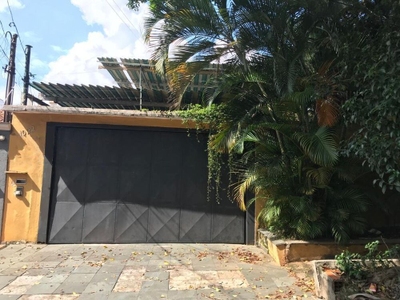 Casa, 3 quartos, 343 m² - Foto 1