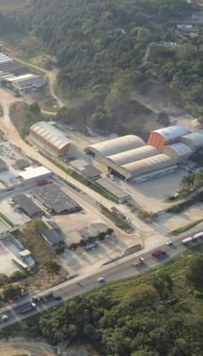 Prédio Inteiro - Foto 2