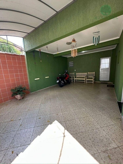 Sobrado, 4 quartos, 180 m² - Foto 2