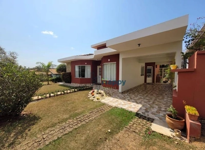 Chácara, 5 quartos, 868 m² - Foto 1