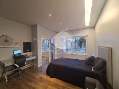 Sobrado, 5 quartos, 515 m² - Foto 1