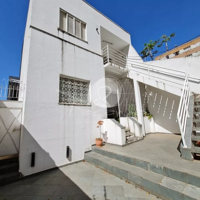 Sobrado, 3 quartos, 180 m² - Foto 1