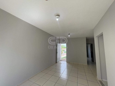 Casa, 3 quartos, 60 m² - Foto 2