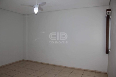 Casa, 4 quartos, 139 m² - Foto 2