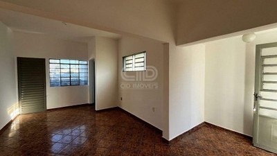 Prédio Inteiro, 95 m² - Foto 1