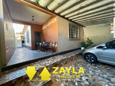 Casa, 3 quartos, 180 m² - Foto 1