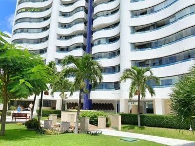 Apartamento, 3 quartos, 240 m² - Foto 1