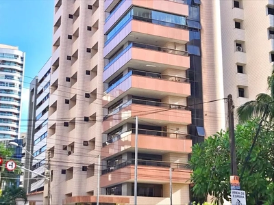 Apartamento, 3 quartos, 220 m² - Foto 1