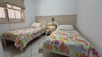 Casa, 5 quartos, 141 m² - Foto 2