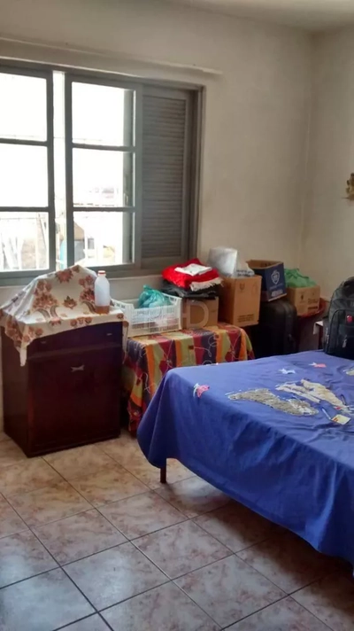 Casa, 4 quartos, 240 m² - Foto 2