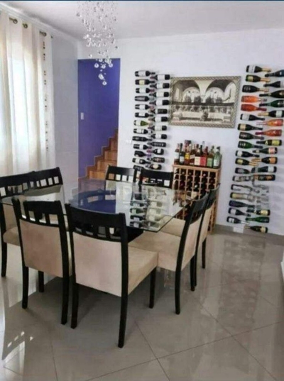 Sobrado, 3 quartos, 626 m² - Foto 1