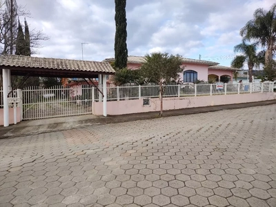 Casa, 4 quartos, 430 m² - Foto 1