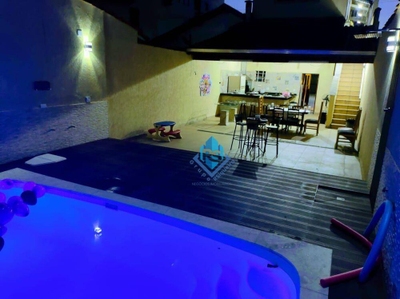 Sobrado, 3 quartos, 400 m² - Foto 1