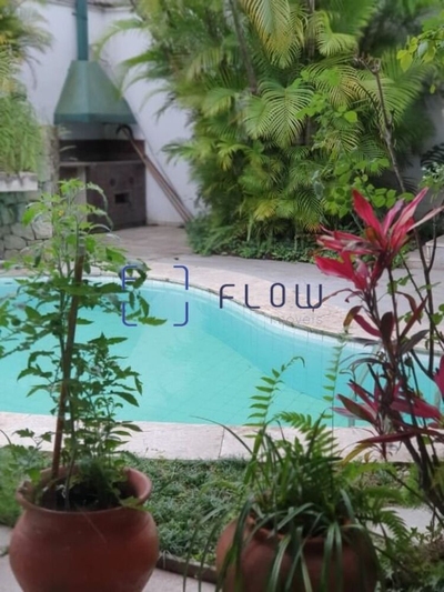 Casa, 4 quartos, 200 m² - Foto 1