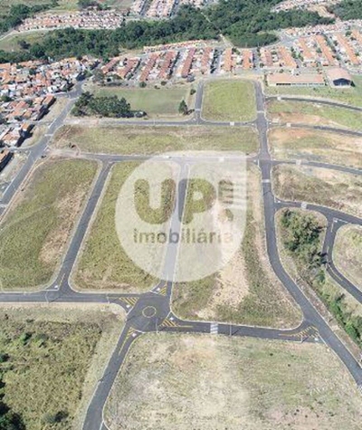 Loteamento e Condomínio, 225 m² - Foto 1