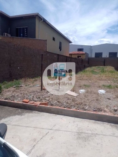 Loteamento e Condomínio, 175 m² - Foto 1