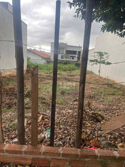 Terreno, 200 m² - Foto 1