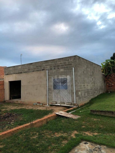 Casa, 2 quartos, 250 m² - Foto 1