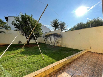 Casa, 3 quartos, 182 m² - Foto 3