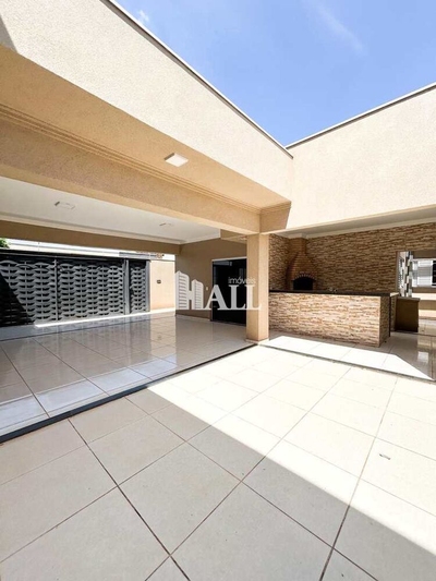 Casa, 3 quartos, 122 m² - Foto 1