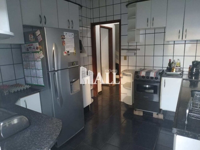 Casa, 3 quartos, 180 m² - Foto 2