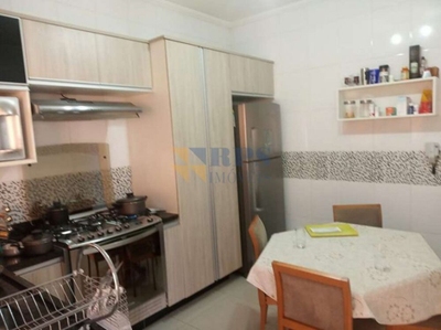 Casa, 3 quartos, 205 m² - Foto 3