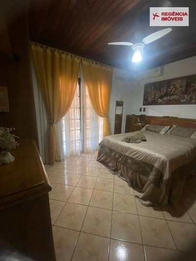 Casa, 3 quartos, 230 m² - Foto 4