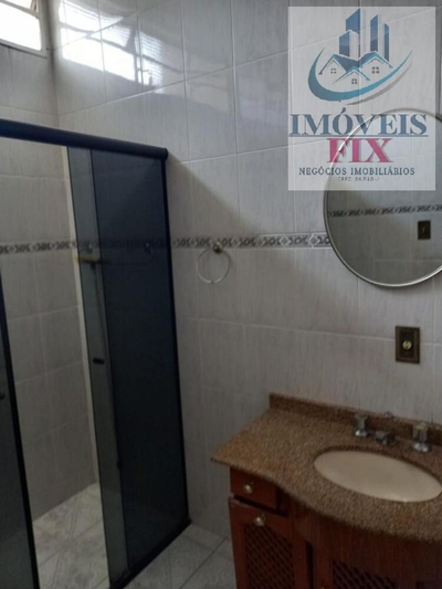 Casa, 3 quartos, 218 m² - Foto 1