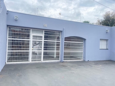 Casa, 3 quartos, 275 m² - Foto 1