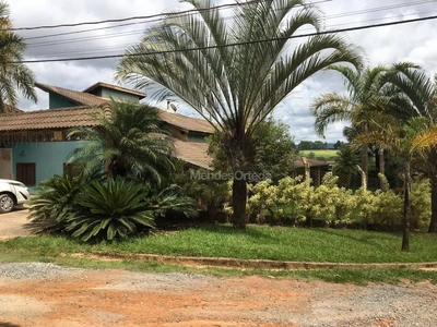 Chácara, 4 quartos, 912 m² - Foto 1