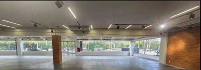 Prédio Inteiro, 500 m² - Foto 1