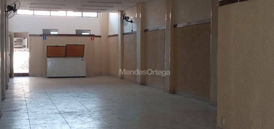 Loja-Salão, 130 m² - Foto 1