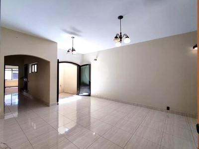 Sobrado, 5 quartos, 338 m² - Foto 4