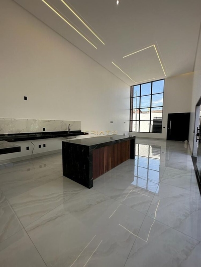 Casa, 3 quartos, 173 m² - Foto 4