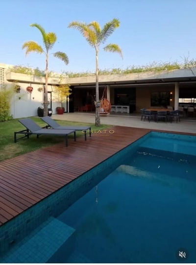 Casa, 4 quartos, 452 m² - Foto 1