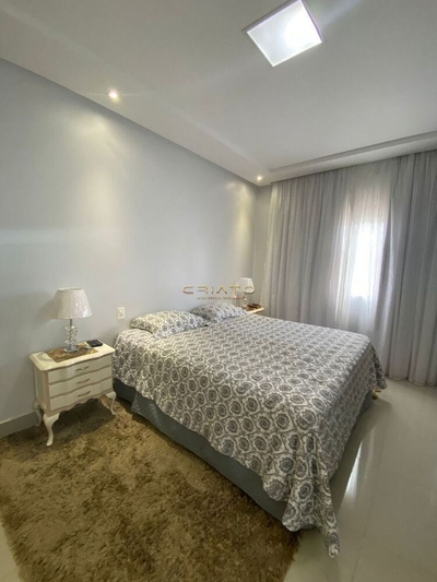 Casa, 3 quartos, 245 m² - Foto 2