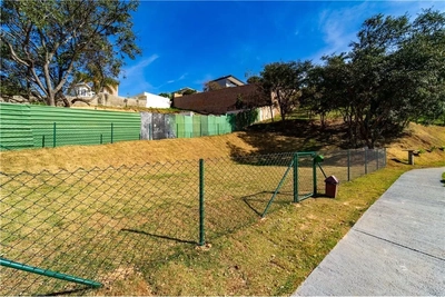 Loteamento e Condomínio - Foto 2