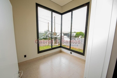 Casa, 3 quartos, 284 m² - Foto 1