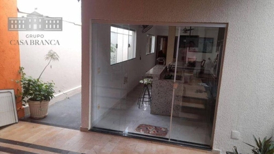 Casa, 4 quartos, 241 m² - Foto 2