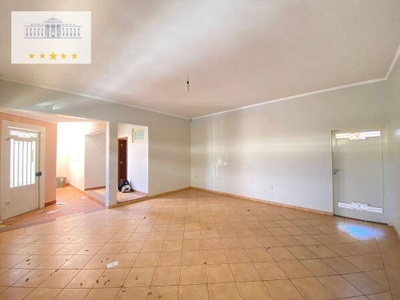 Casa, 4 quartos, 278 m² - Foto 1