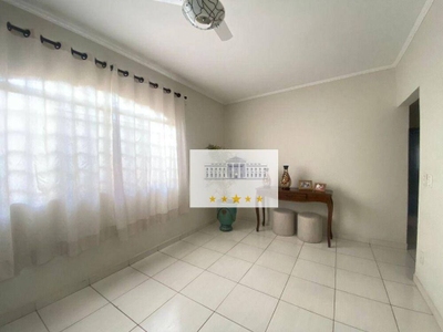 Casa, 3 quartos, 220 m² - Foto 2