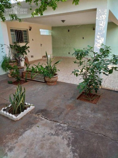 Casa, 3 quartos, 172 m² - Foto 2