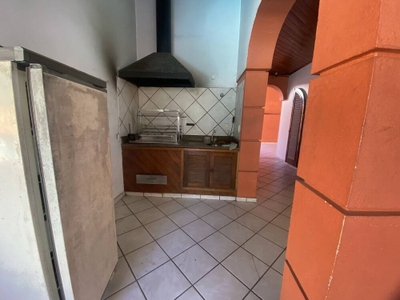 Casa, 5 quartos, 300 m² - Foto 3