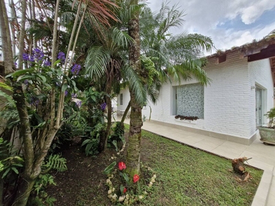 Casa, 4 quartos, 250 m² - Foto 4