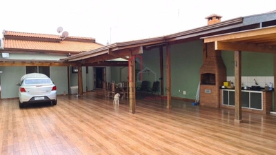 Casa, 3 quartos, 127 m² - Foto 1